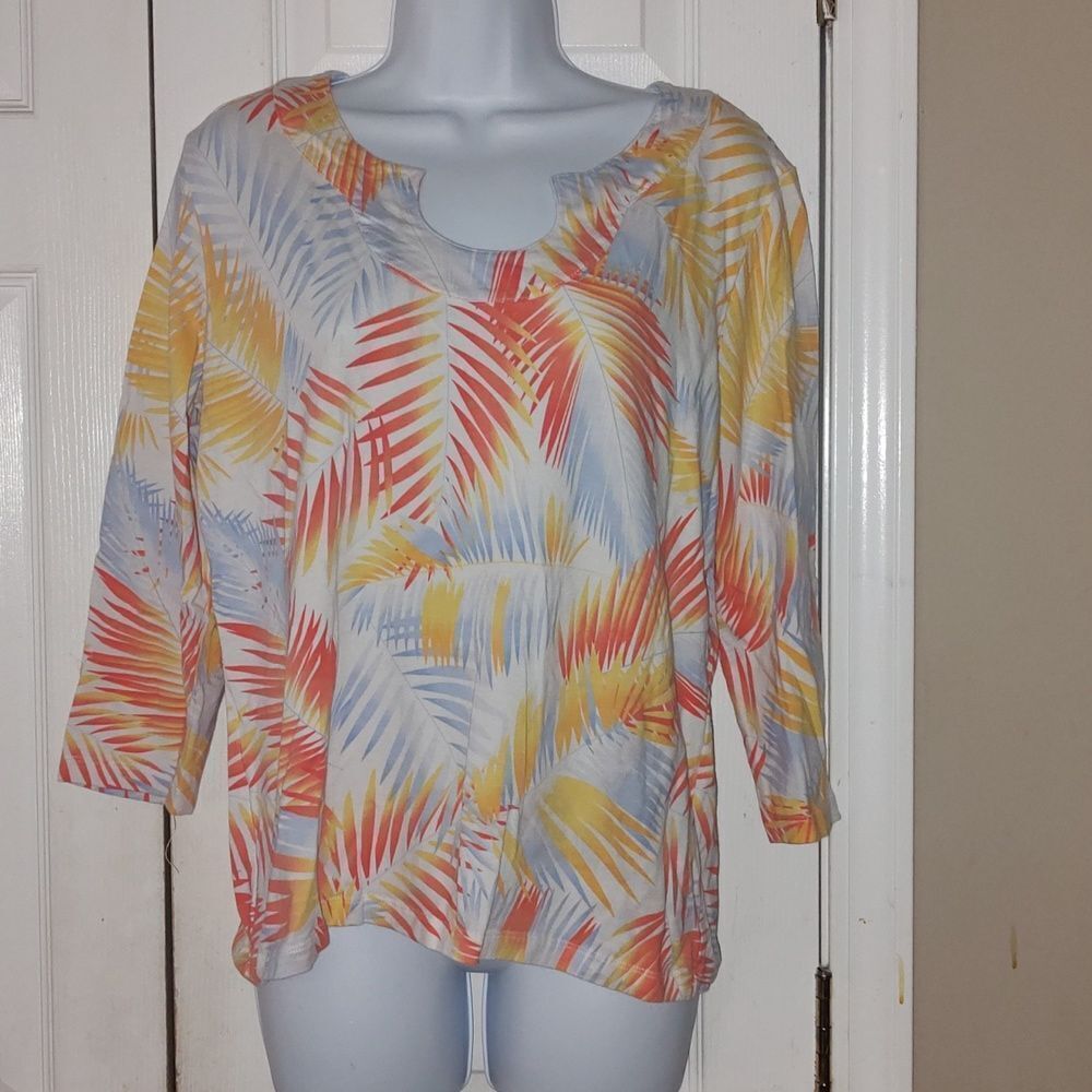 Hearts of Palm  3/4th length sleeve tropical fern print cruise beach top Sz L
